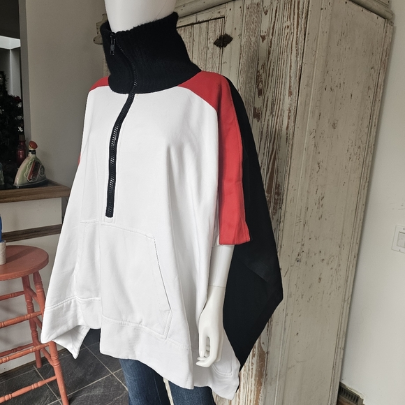 NWOT Burberry Madyrose Sweatshirt Style Sports Poncho - Picture 4 of 16